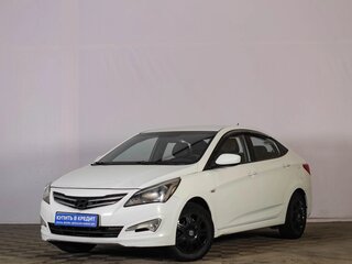 2015 Hyundai Solaris I Рестайлинг, белый, 649000 рублей, вид 3