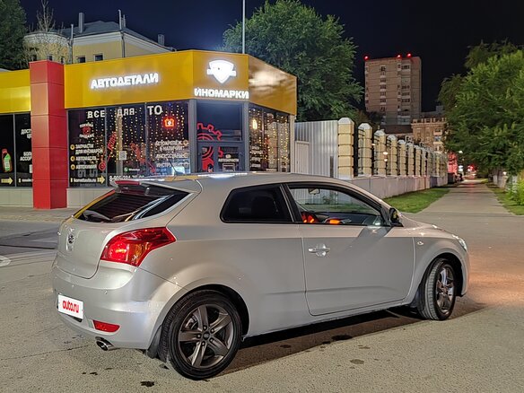 2009 Kia Ceed I, серебристый, 745000 рублей - вид 2