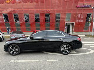 2019 Mercedes-Benz E-Класс 220 d V (W213, S213, C238), чёрный, 3540000 рублей, вид 3