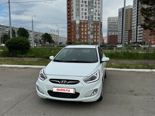 2013 Hyundai Solaris I, белый, 1199999 рублей, вид 1