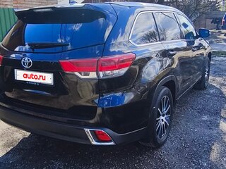 2016 Toyota Highlander III (XU50) Рестайлинг, чёрный, 3350000 рублей, вид 2