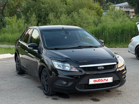 2009 Ford Focus II Рестайлинг, чёрный, 379990 рублей, вид 3