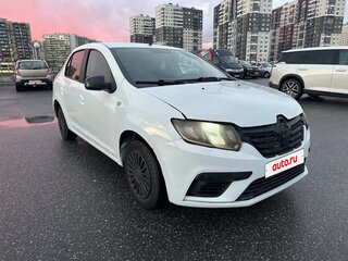 2017 Renault Logan II, белый, 350000 рублей, вид 2