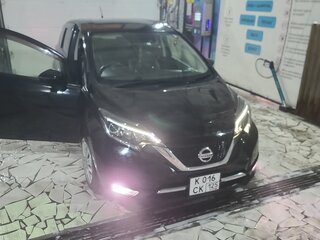 2018 Nissan Note II Рестайлинг, чёрный, 965000 рублей, вид 2