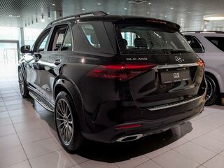 2026 Mercedes-Benz GLE 450 II (V167) Рестайлинг, чёрный, 14900000 рублей, вид 3