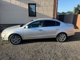 2010 Volkswagen Passat B6, серебристый, 750000 рублей, вид 4