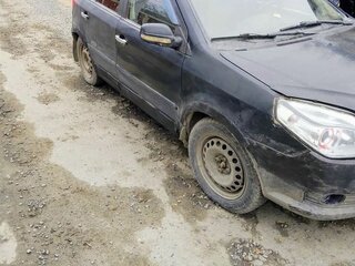 2013 Geely MK Cross I, чёрный, 100000 рублей, вид 4