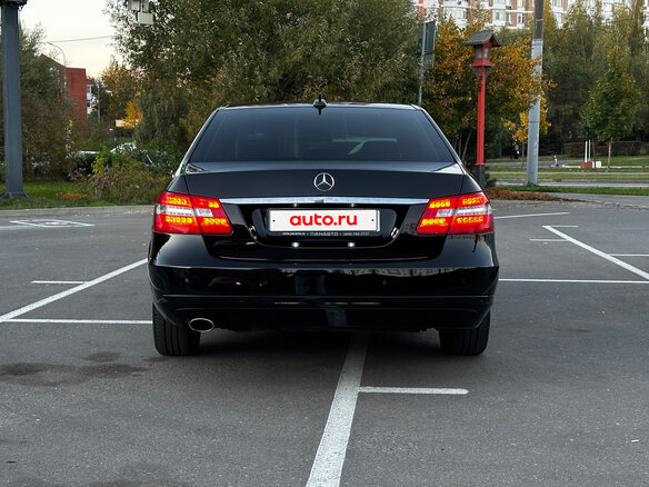 2011 Mercedes-Benz E-Класс 200 7G-Tronic IV (W212, S212, C207), чёрный, 1850000 рублей - вид 6