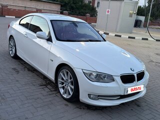 2012 BMW 3 серии 320i V (E90/E91/E92/E93) Рестайлинг, белый, 1500000 рублей, вид 3