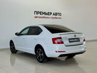 2016 Skoda Octavia III (A7), белый, 1330000 рублей, вид 4