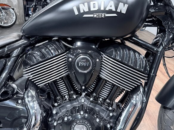 2023 Indian Chief Bobber, чёрный, 1799000 рублей - вид 23