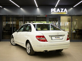 2007 Mercedes-Benz C-Класс 200 III (W204), белый, 1059000 рублей, вид 3