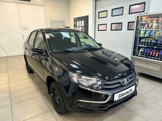 2026 Lada (ВАЗ) Granta I Рестайлинг, чёрный, 1017000 рублей, вид 3