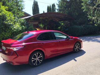 2020 Toyota Camry US Market VIII (XV70), красный, 2200000 рублей, вид 5