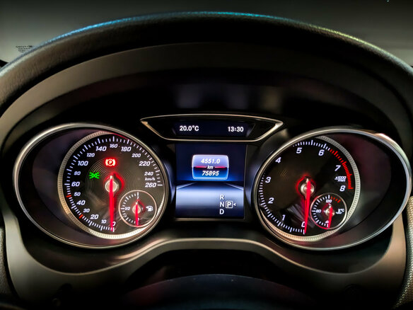 2019 Mercedes-Benz GLA 200 I (X156) Рестайлинг, белый, 2530000 рублей - вид 12