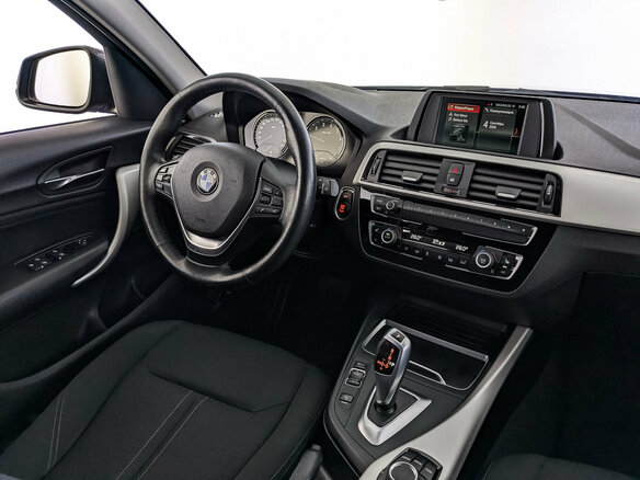 2017 BMW 1 серии 118i II (F20/F21) Рестайлинг 2, чёрный, 1715000 рублей - вид 28