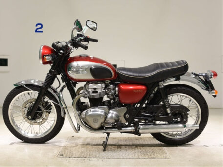2007 Kawasaki W 650, красный, 420000 рублей, вид 4