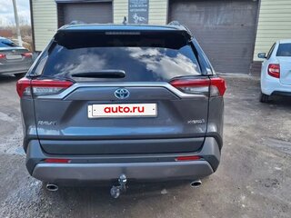 2021 Toyota RAV4 V (XA50), серый, 3750000 рублей, вид 4