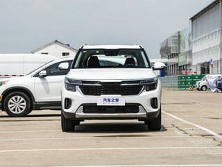 2026 Kia Seltos I Рестайлинг, белый, 1990000 рублей, вид 2