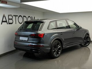 2026 Audi Q7 55 TFSI II (4M) Рестайлинг 2, серый, 13090000 рублей, вид 2