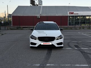 2015 Mercedes-Benz E-Класс 300 IV (W212, S212, C207) Рестайлинг, белый, 2550000 рублей, вид 1