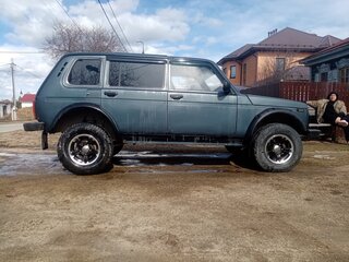 2013 Lada (ВАЗ) 2131 (4x4) 213105 I, серый, 650000 рублей, вид 4