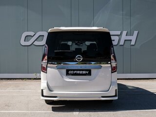 2020 Nissan Serena S-Hybrid V (C27) Рестайлинг, белый, 1899000 рублей, вид 4