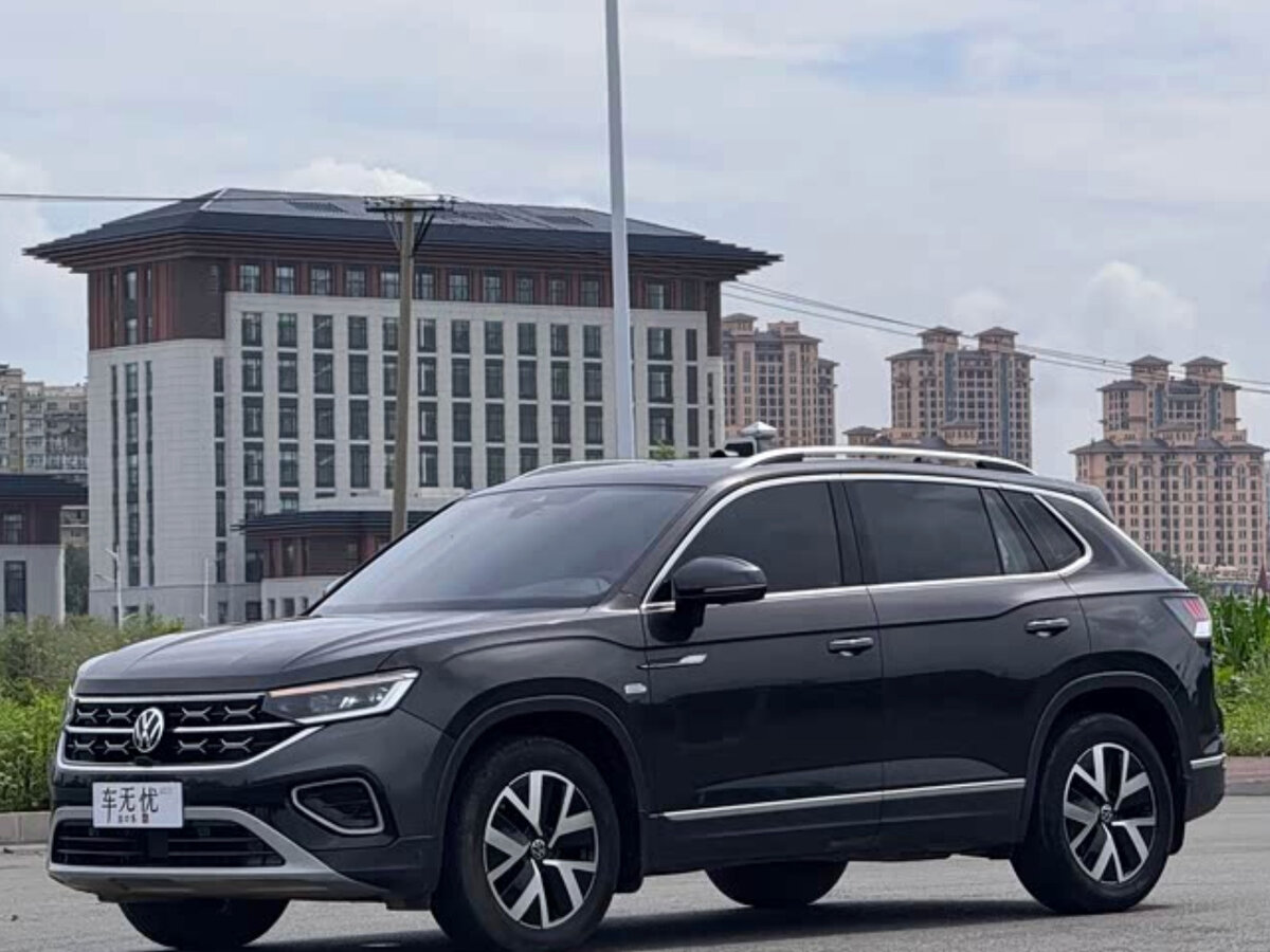 Открыть фотографии: Volkswagen Tayron I Рестайлинг