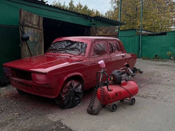 2004 Lada (ВАЗ) 2105, пурпурный, 80000 рублей - вид 6