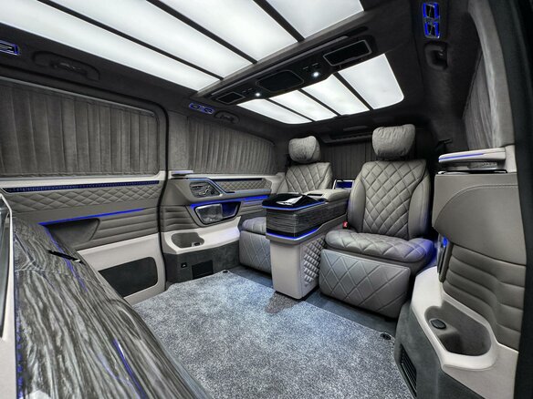 2026 Mercedes-Benz V-Класс Extra Long 300 d экстра длинный III (W447) Рестайлинг 2, чёрный, 42900000 рублей - вид 19