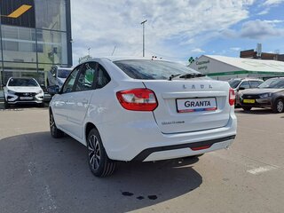 2026 Lada (ВАЗ) Granta I Рестайлинг, белый, 1345900 рублей, вид 3