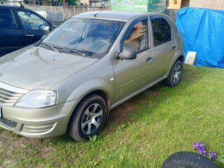 2012 Renault Logan I Рестайлинг, бежевый, 300000 рублей, вид 3