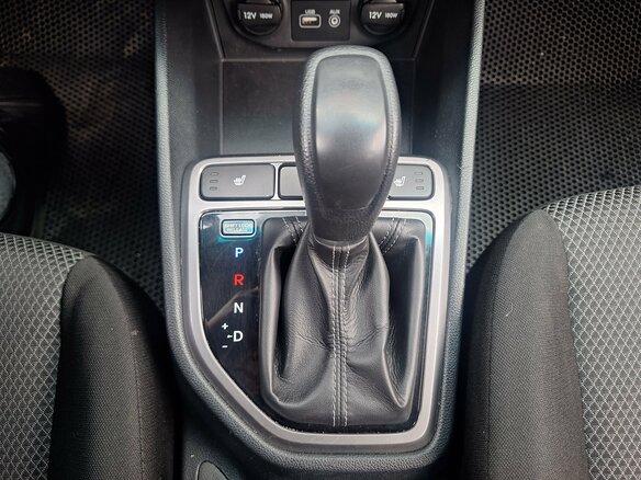 2018 Hyundai Creta I, серебристый, 1675000 рублей - вид 15