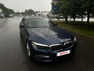2019 BMW 5 серии 520d xDrive VII (G30/G31/G38), синий, 3375000 рублей, вид 1