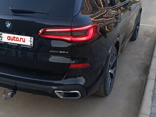 2019 BMW X5 30d IV (G05/G18), чёрный, 6300000 рублей, вид 3