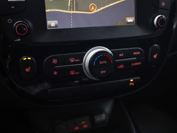 2018 Kia Soul II Рестайлинг, серебристый, 1332777 рублей - вид 17