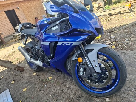 2021 Yamaha YZF-R1, синий, 2000000 рублей, вид 3