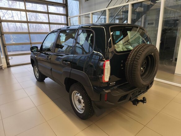 2026 Lada (ВАЗ) Niva Travel I Рестайлинг, зелёный - вид 7