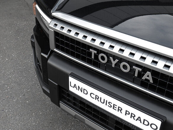 2026 Toyota Land Cruiser Prado 250 Series, чёрный - вид 3