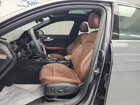 2021 Audi A4 35 TFSI V (B9) Рестайлинг, серый, 2450000 рублей - вид 10