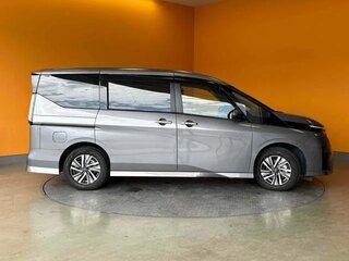 2023 Nissan Serena VI (C28), серый, 1620000 рублей, вид 3