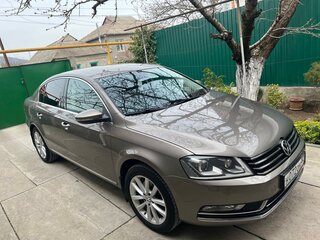 2011 Volkswagen Passat B7, серый, 1150000 рублей, вид 4