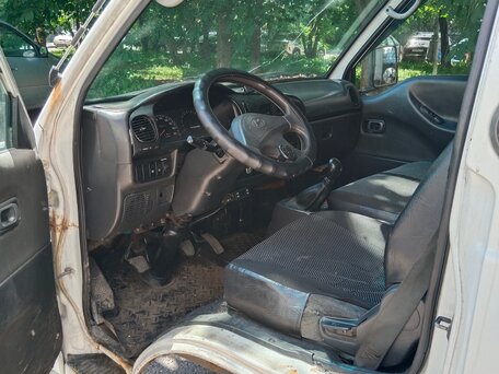 2008 Hyundai H100, белый, 450000 рублей, вид 3