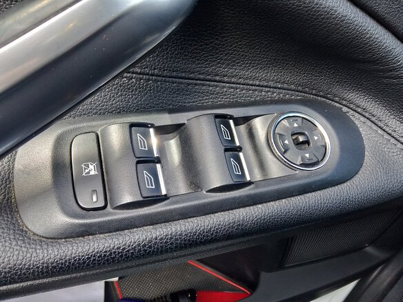 2012 Ford Mondeo IV Рестайлинг, белый, 790000 рублей - вид 23