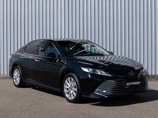 2019 Toyota Camry VIII (XV70), чёрный, 2449000 рублей, вид 1