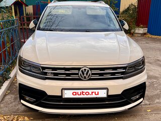 2018 Volkswagen Tiguan II, белый, 2500000 рублей, вид 2