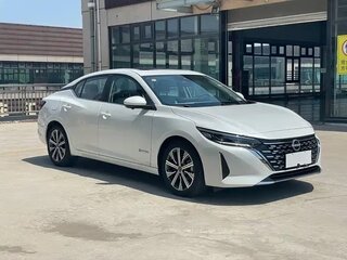 2023 Nissan Sylphy IV (B18) Рестайлинг, белый, 1650003 рублей, вид 1