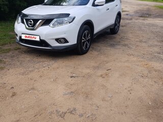 2017 Nissan X-Trail III Рестайлинг, белый, 1500000 рублей, вид 1