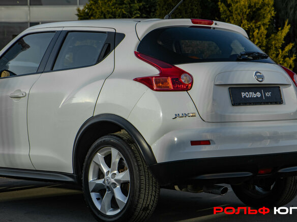 2011 Nissan Juke I, белый - вид 15