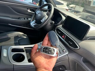 2020 Hyundai Santa Fe IV Рестайлинг, серый, 3300000 рублей, вид 3